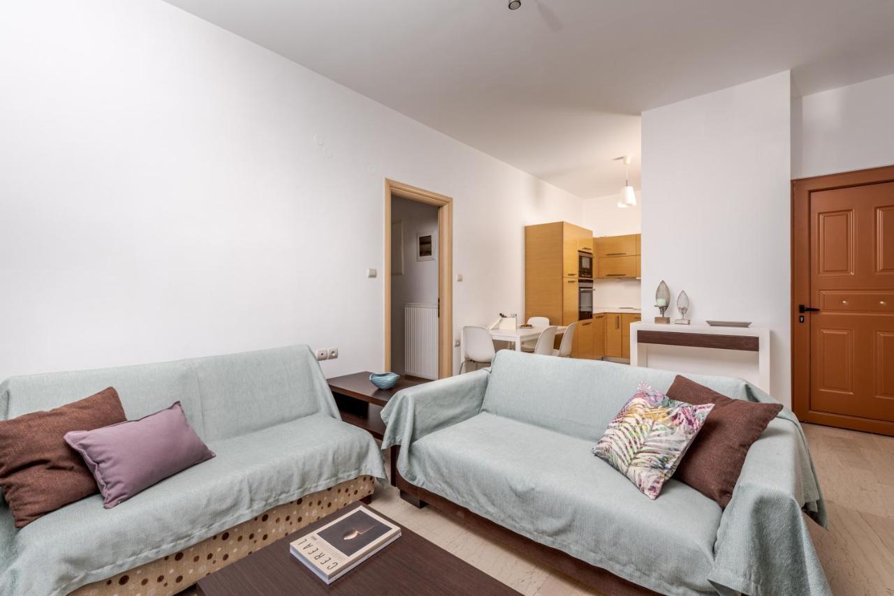 Simon Studios And Apartments Sitia  Exterior photo