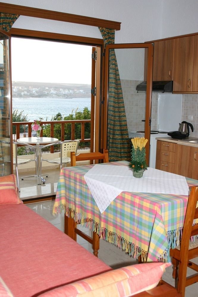 Simon Studios And Apartments Sitia  Exterior photo